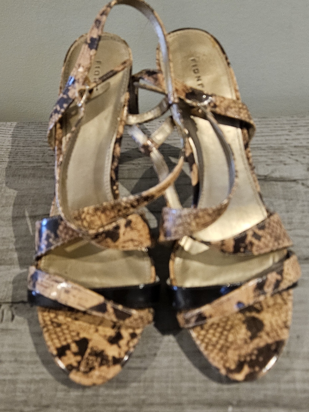 💥2/$15💥FIONI Clothing Snake-Print Strappy Slingback Sandals in Brown and Black